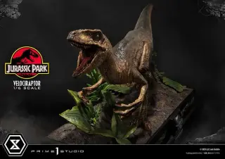 Velociraptor Attack, view 6