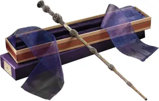 Harry Potter Albus Dumbledore's Wand Replica with Ollivander Box (Noble Collection)