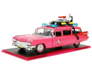 Ghostbusters Ecto-1 pink 1/24 die-cast limited edition variant (Jada Toys)