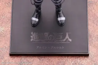 ATTACK ON TITAN - Armin Arlert - Oshi Works Statue 23cm, view 5